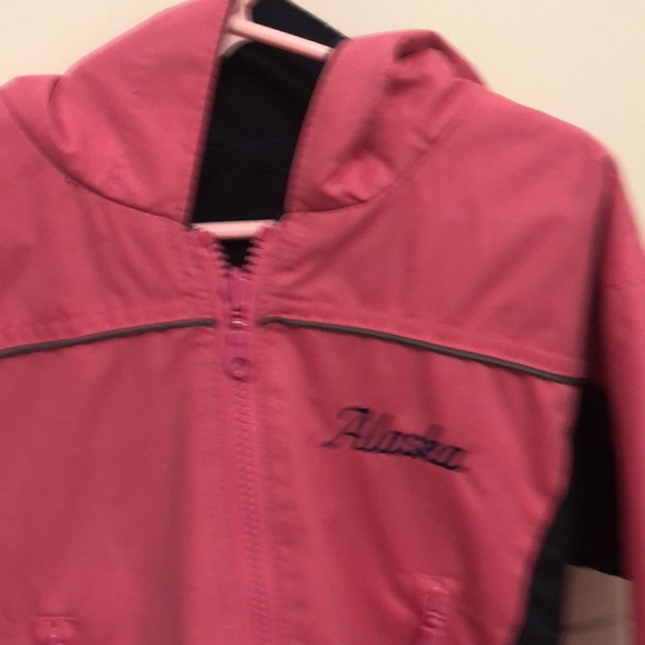 Winter jacket - Picture 3 of 10